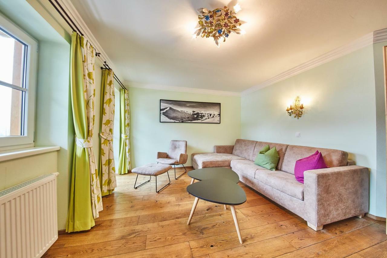 Appartements Casa Nuova ซาลบาคฮินเทอร์เกลมม์ ภายนอก รูปภาพ